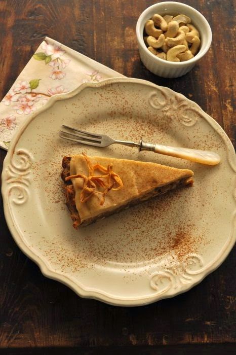 Ciasto marchewkowe z kremem jaglano-orzechowym
